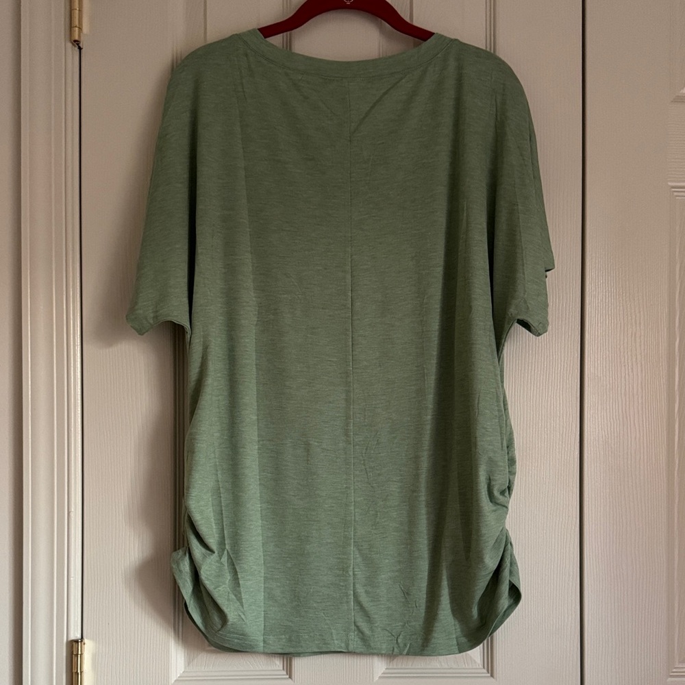 WIHOLL Sage Green Ruched Hem V-Neck Tee – XL (NWT) - Picture 2 of 10